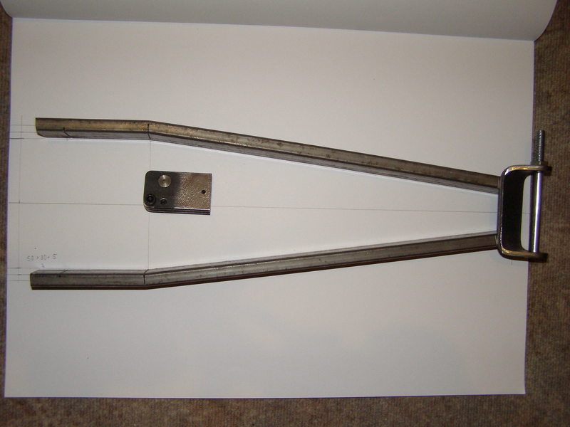 The rear fork in its early phase