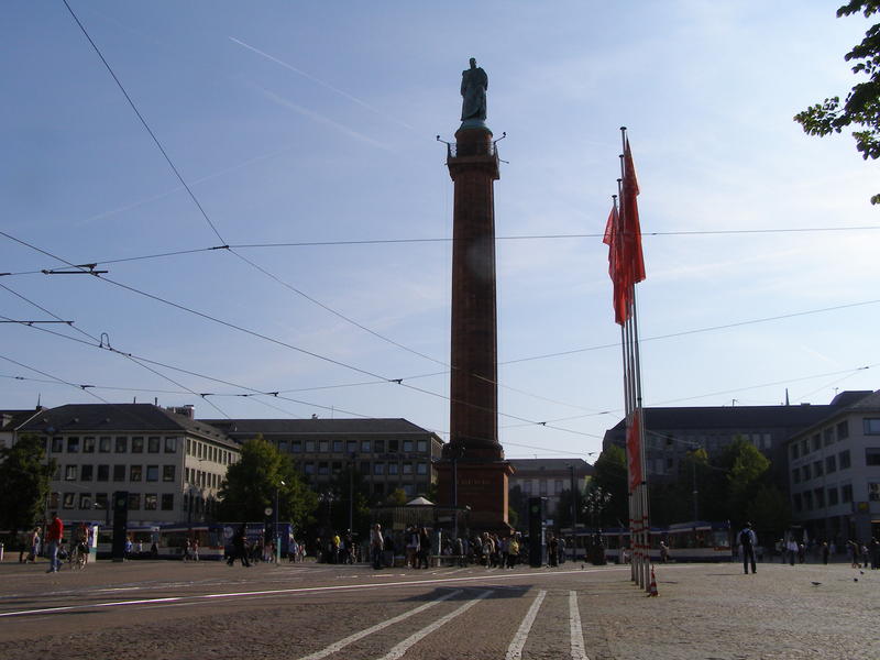 Darmstadt city centre. Unbelievable bicycle-unfriendly...