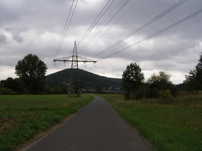 Following the cycle route to Schweinfurt