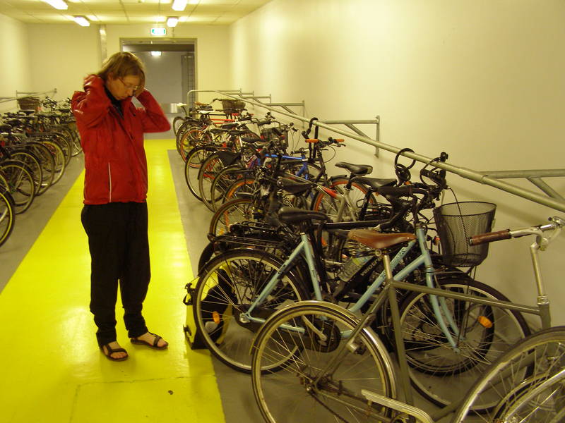 Radparkhaus in Kopenhagener U-Bahnstation
