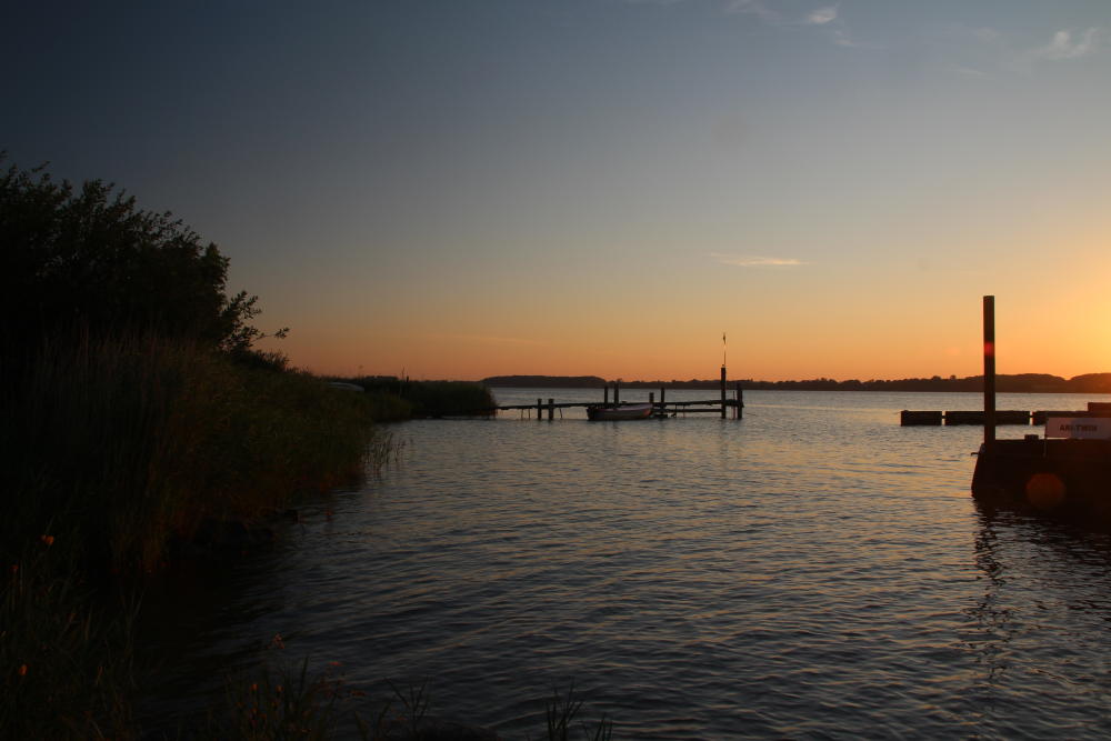 Inzwischen geschlossener, aber auch sehr altmodischer Campingplatz an der Schlei und in der Nähe diese schöne Sicht.

